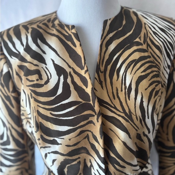Animal print office siren suit jacket blouse sz 4 Mob Wife Liz Claiborne - Picture 7 of 12